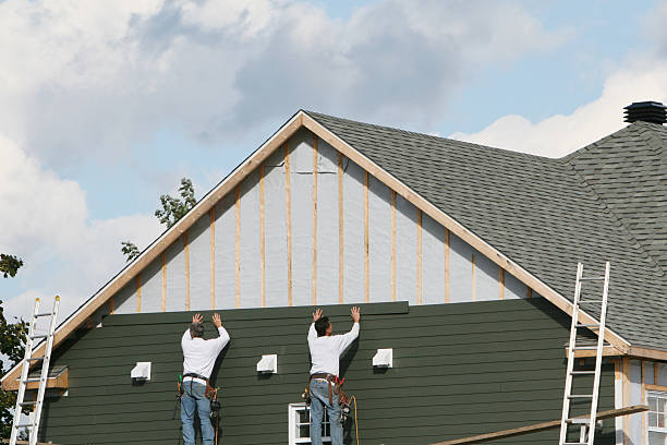 Professional Siding Installation technician working in Princeton, NC